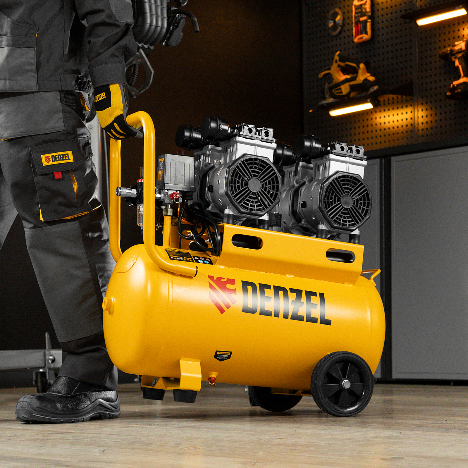 Поршневой компрессор DENZEL DLS 2200/50