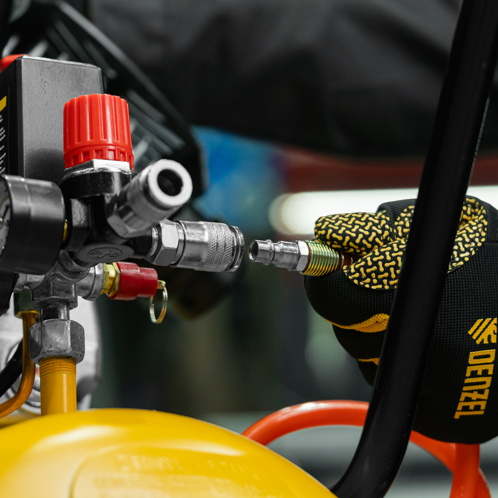 Поршневой компрессор DENZEL DKV2200/50