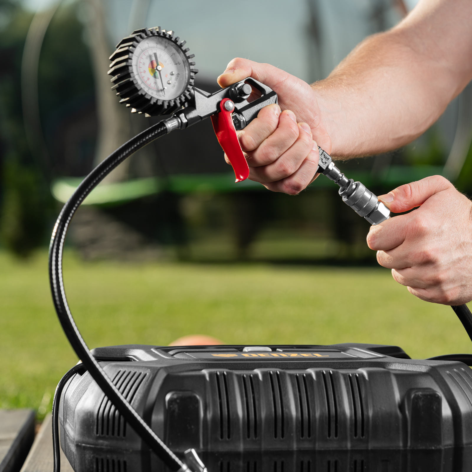 Поршневой компрессор DENZEL DL1100