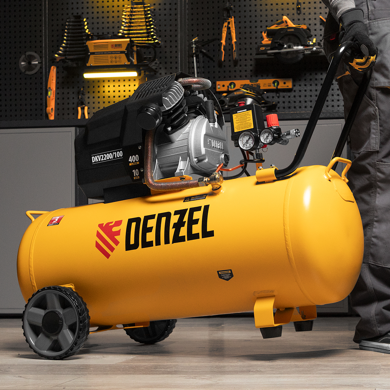 Поршневой компрессор DENZEL DKV2200/100