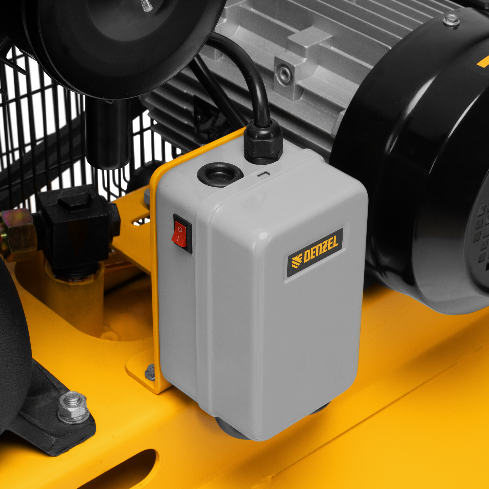 Поршневой компрессор DENZEL BCV 4000-T/200