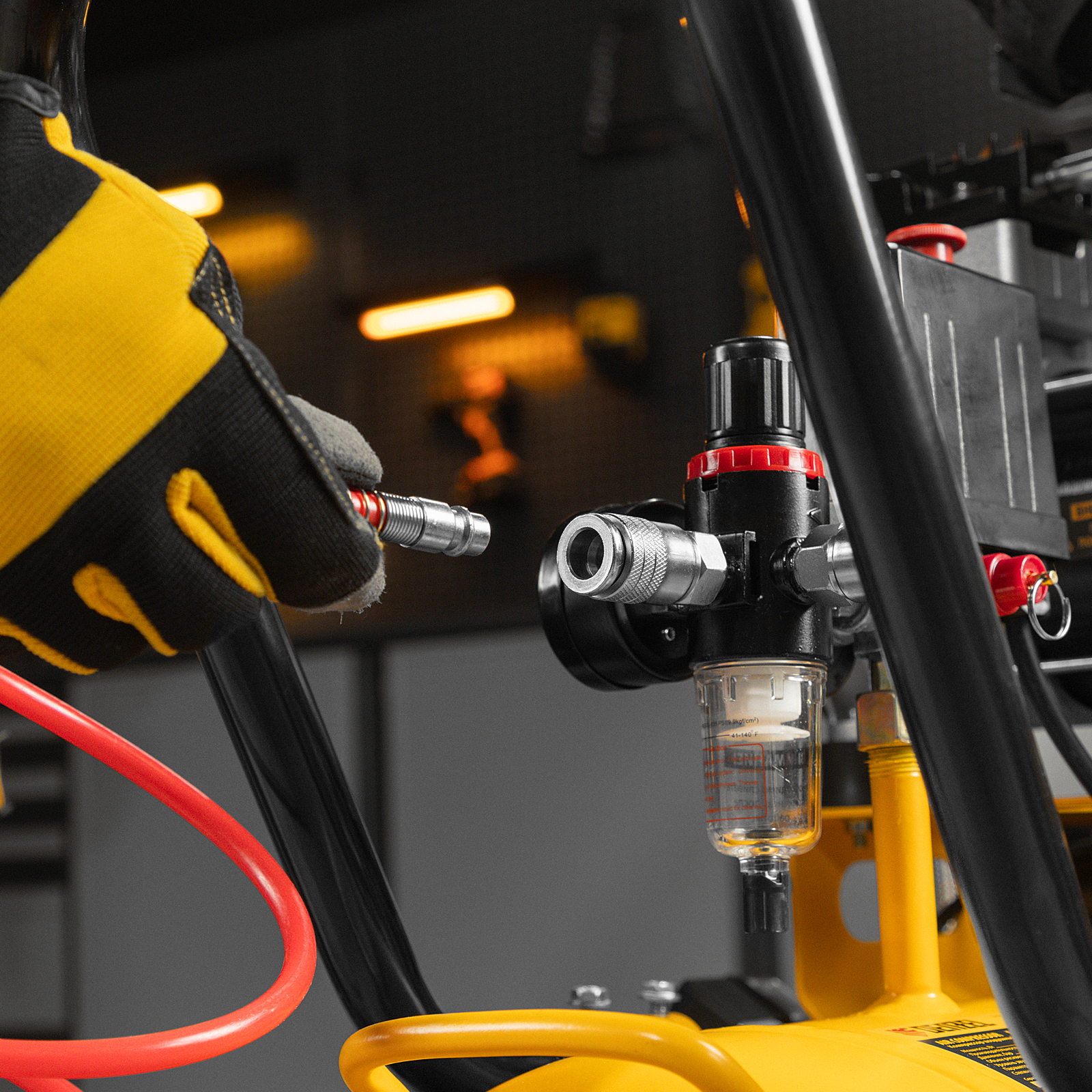 Поршневой компрессор DENZEL DLS 2250/100