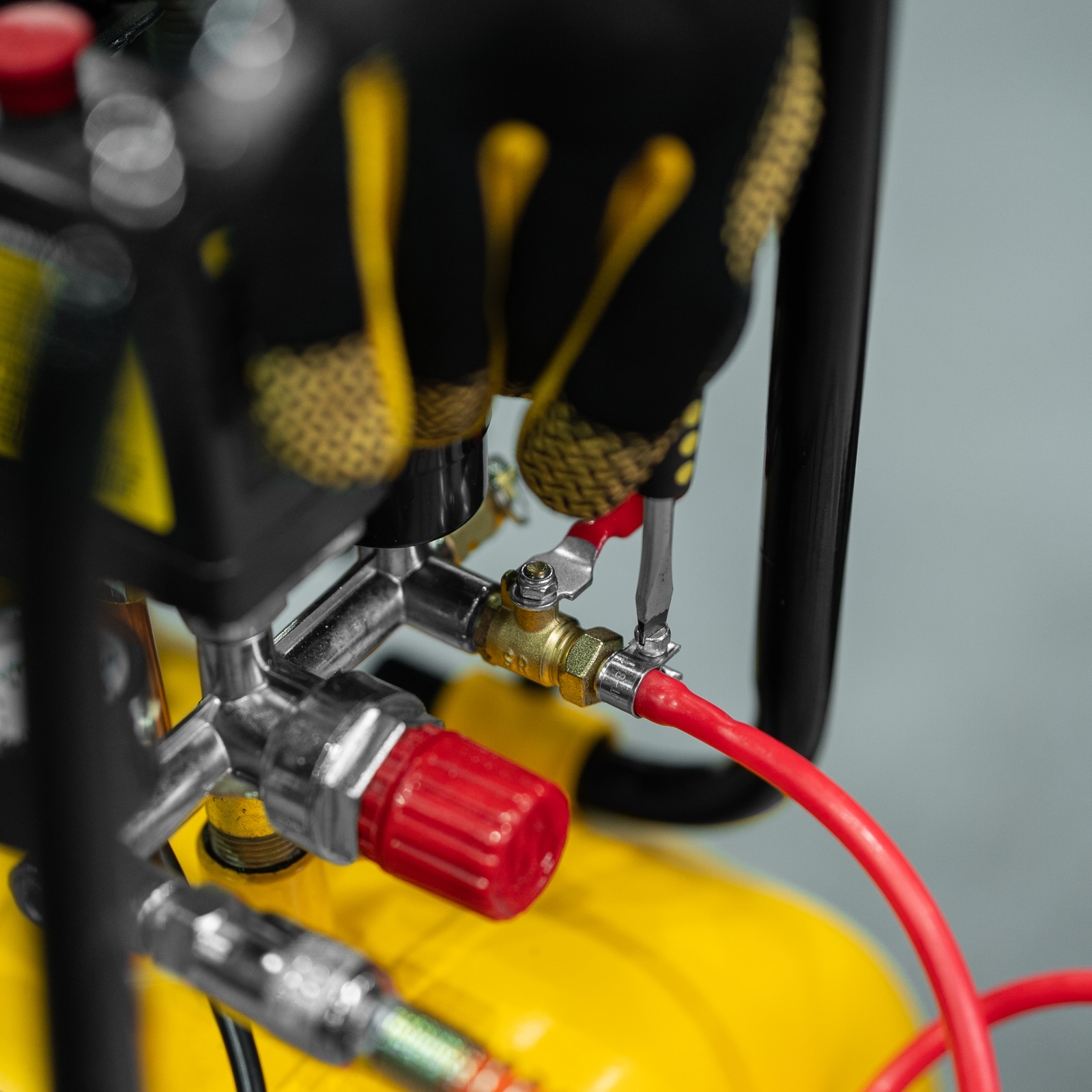 Поршневой компрессор DENZEL BCW3000-T/100